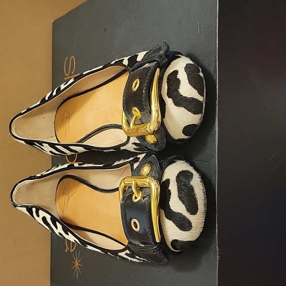 Guiseppi Zarotti Ballet Flats - Picture 2 of 6